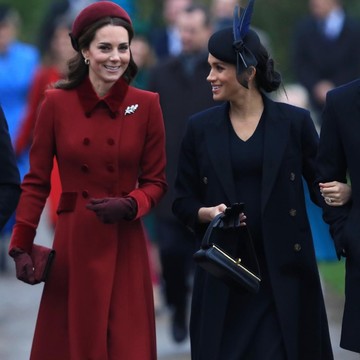 Ternyata Kate Middleton dan Meghan Markle Pernah Pakai Gaun yang Mirip Jauh Sebelum Saling Mengenal