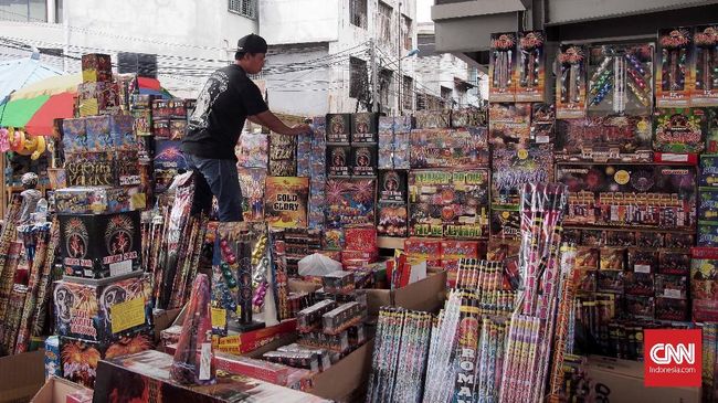 Pasar eropa buka jam berapa