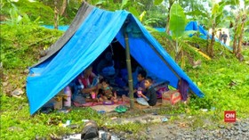 VIDEO: Pengungsian di Lampung Selatan Belum Memadai