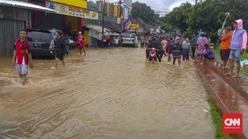 Ribuan Rumah Terendam Banjir di Pandeglang Banten