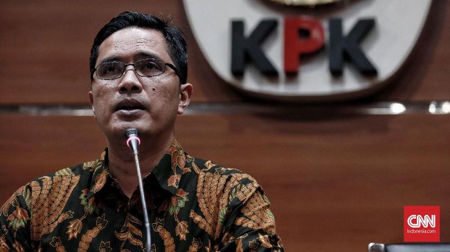 KPK Tahan Mantan Ketua DPRD Tulungagung