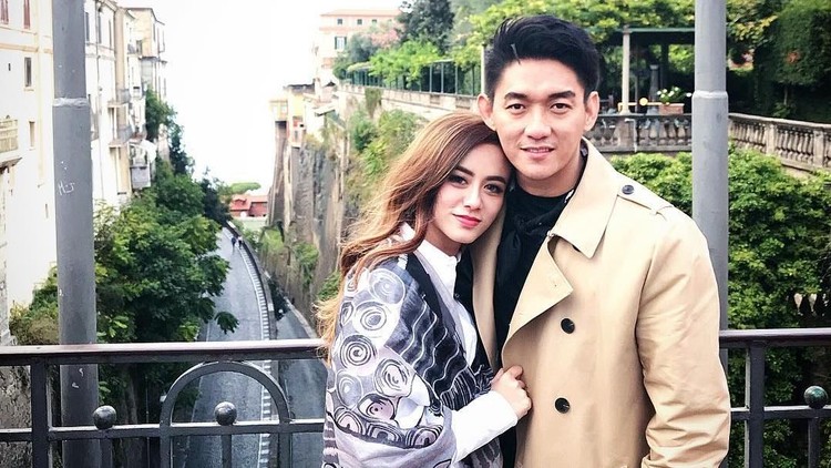 Awal tahun baru, Ifan 'Seventeen' berbagi kenangan romantis bersama mendiang istri.