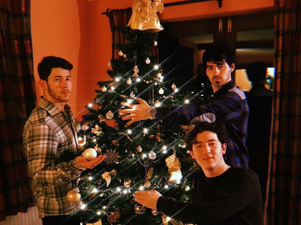 Natal 2018 menjadi perayaan Natal pertama pasangan Priyanka Chopra dan Nick Jonas&comma; setelah melangsungkan pernikahan pada 1 Desember lalu&period;