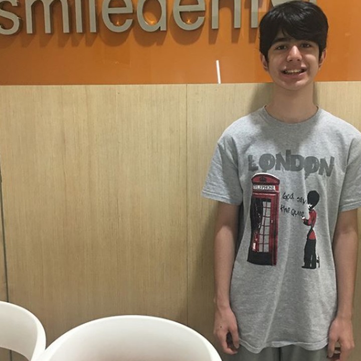 <p>Darren Starling adalah putra <a href="https://hot.detik.com/celeb/4360507/steve-emmanuel-selundupkan-kokain-dari-belanda" target="_blank">Steve Emmanuel </a>yang lahir pada 2002. (Foto: Instagram @andisorayabeatrix)</p>