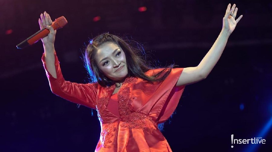 Pernah Gagal, Siti Badriah Tak Punya Target Menikah Pernah mengalami kegagalan, Siti Badriah kini tidak mempunyai target untuk menikah.