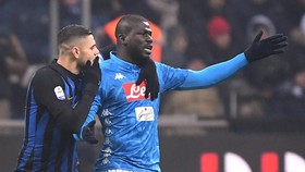 Koulibaly Korban Rasialis Fan Inter: Bangga Warna Kulit Saya