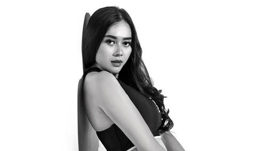 Nama Aura Kasih sangat lekat dengan sosok Ariel NOAH, Wawan hingga prostitusi online.