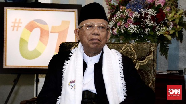 Ma'ruf Amin meminta boleh tidaknya mengucapkan selamat natal untuk tidak dipermasalahkan. Umat Islam diberi kebebasan untuk mengucapkan atau tidak mengucapakan.