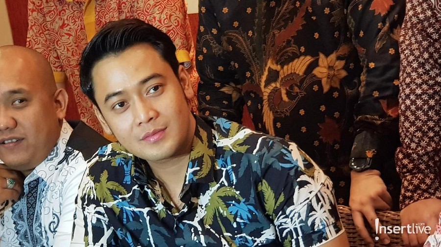 Sidang perdana kasus Kriss Hatta digelar pada hari ini, Rabu (24/4).