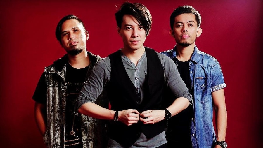 'Konser Valentine' Hadirkan Kolaborasi Anji dan Drive Konser Valentine akan menghadirkan penampilan kolaborasi antara Anji dan Drive,