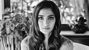 img-title Sushant Singh Bunuh Diri, Sonam Kapoor Dihujat dan Diancam Diperkosa