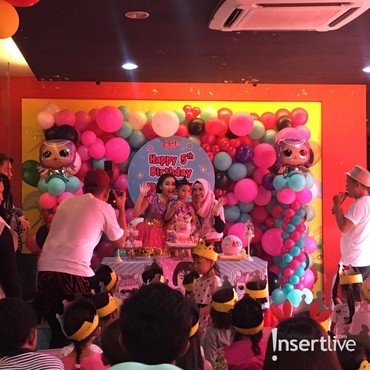 Ibunda Ayu Ting Ting Doakan Bilqis Dapat Papa yang Baik