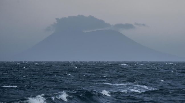 Menguak Gelembung Besar di Selat Sunda Dekat Gunung Krakatau