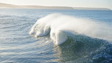 Nama-nama samudra kini ada lima, yakni Arktik, Atlantik, Pasifik, Hindia, serta yang terbaru Selatan.