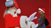 NYALANG: Tsunami Doa dan Cahaya Natal di Ujung Tahun Dalam foto-foto unik pilihan CNNIndonesia.com pekan ini, ada bulan purnama di Macedonia, ornamen-ornamen di Turki, dan peringatan tsunami di India.