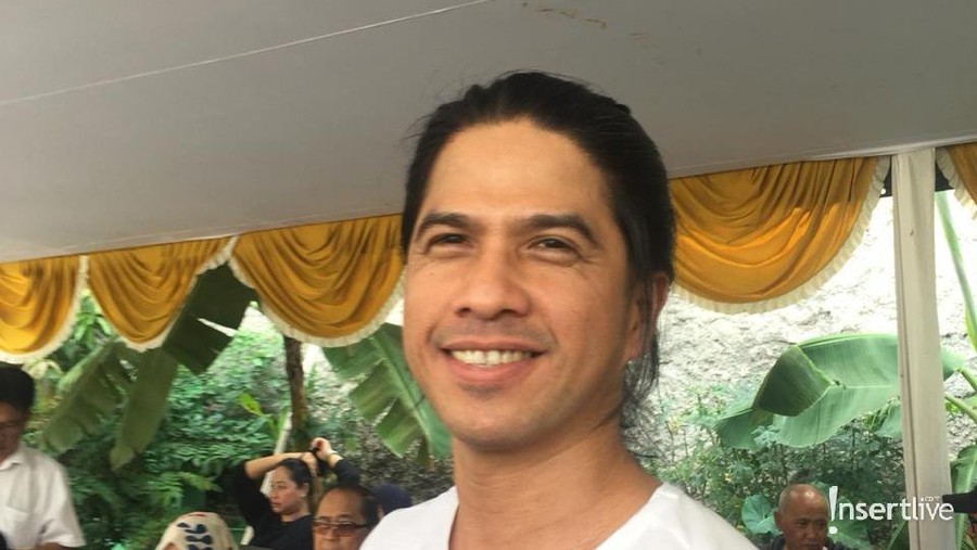 Ariyo Wahab mengenang sosok mendiang Dian Pramana Poetra sebagai musisi yang hebat pada eranya.