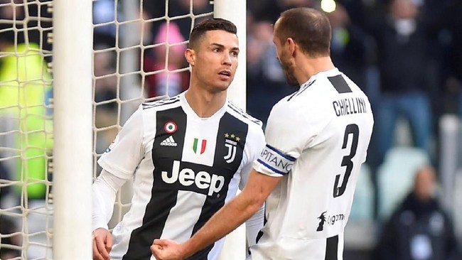 Juventus menang tipis 2-1 atas Sampdoria dalam lanjutan kompetisi Liga Italia Serie A di Stadion Allianz, Sabtu (29/12).