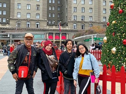 Paniknya Uya Kuya Gara-gara Si Sulung Naik MRT Sendirian
