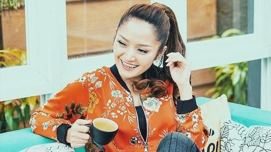 Penyanyi dangdut menjadi profesi yang menjanjikan bahkan mendatangkan omset hingga ratusan juta rupiah.