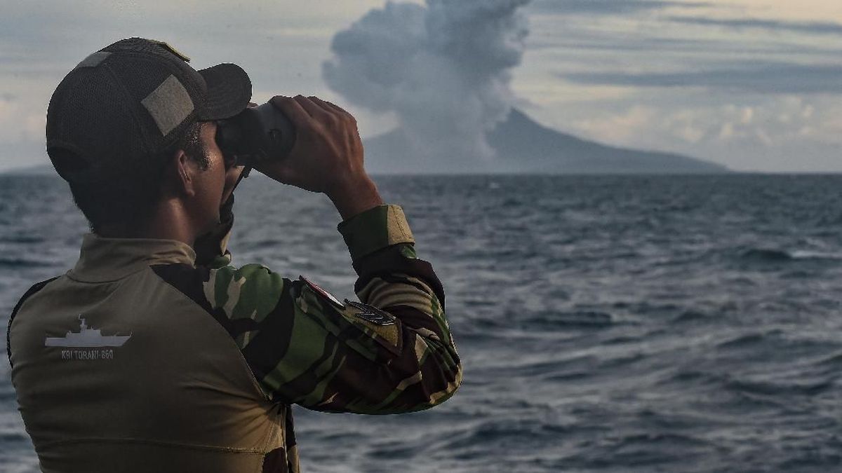 Anak Krakatau 'Ngamuk' dina hiji jam: Kaayaan siaga jeung ancaman nu disumputkeun di Selat Sunda