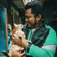 Cerita Driver Ojol Penyelamat Hewan sampai Dijuluki Rescuer Nekat Cerita Driver Ojol Penyelamat Hewan sampai Dijuluki Rescuer Nekat