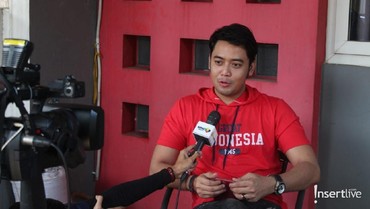 img-title Geluti Bisnis Baru, Kriss Hatta Niat Ajak Kerja Adik Billy