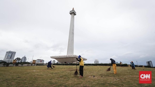 Pengguna jalan tetap diimbau mengikuti arahan dari polisi yang bertugas di lapangan.