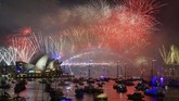 FOTO : Selebrasi Tahun Baru 2019 dari Sudut Dunia Semarak perayaan Tahun Baru berlangsung dari seluruh dunia, dari lonceng Big Ben di Londong hingga kembang api di atas Copacabana, Rio de Janeiro.
