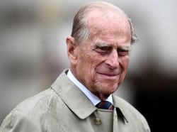 Suami Ratu Elizabeth II, Pangeran Philip Dirawat di Rumah Sakit