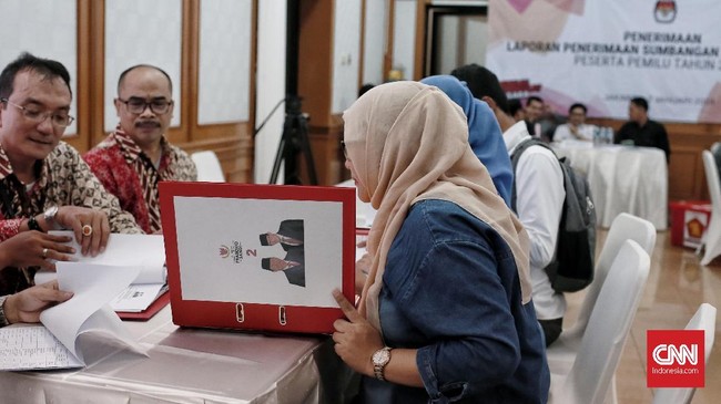 Laporan dana kampanye semua peserta pemilu ditegaskan KPU sebagai bentuk transparansi dana kepada masyarakat Indonesia.