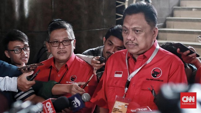 Bendahara Umum PDIP Olly Dondokambey menanggapi santai keputusan PAN dan Partai Golkar mendukung Prabowo Subianto sebagai bakal calon presiden.