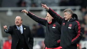Solskjaer Tidak Mau Pergi dari Manchester United