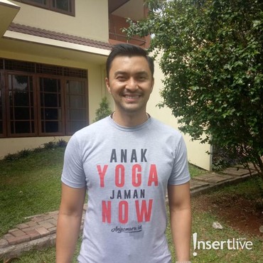 Anjasmara Sukses Selesaikan Tantangan Duduk Silang ala Jokowi