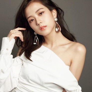 Jisoo BLACKPINK Siap Eksis di Drama Song Joong Ki