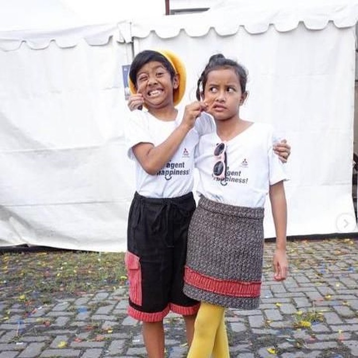 <p>Meskipun masih kecil, namun selera berbusana Widuri terbilang modis ya, Bun. Nggak kalah kan gaya Ibu Widi yang <em>stylish</em>. (Foto: Instagram @widimulia)</p>