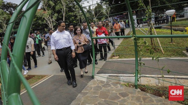 MA memerintahkan pengembalian pengelolaan air dari swasta kepada pemerintah sejak 2017. Koalisi Masyarakat mendesak Anies segera melaksanakannya.