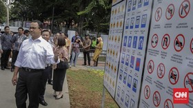 Anies Tunda Razia Anjing dan Kucing Liar di Jakarta