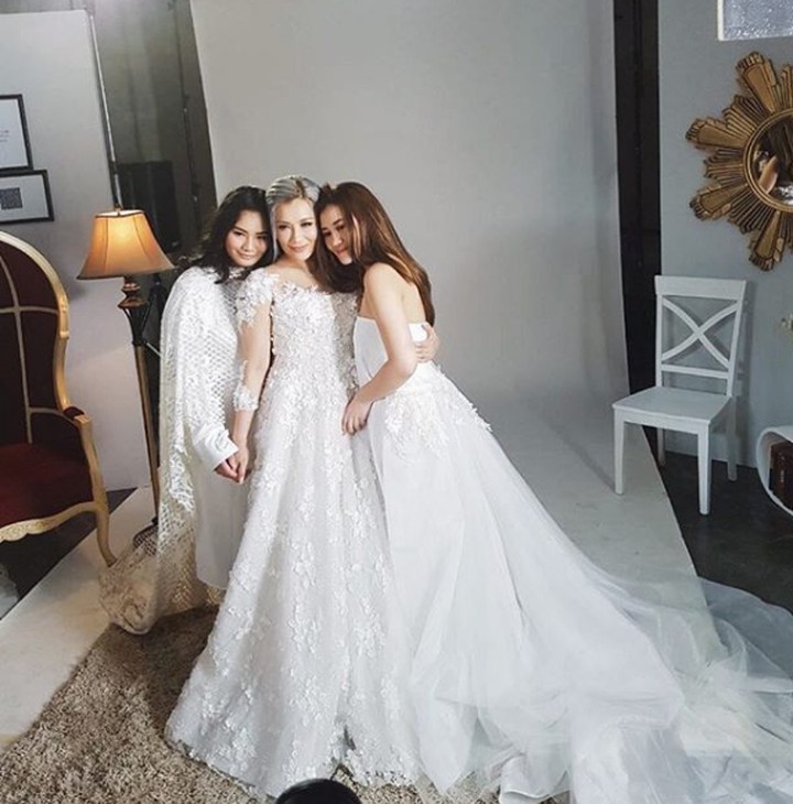 Tak ada yang lebih manis dari momen ibu dan anak. Intip foto-foto Aaliyah Massaid bersama ibunda, Reza Artamevia.
