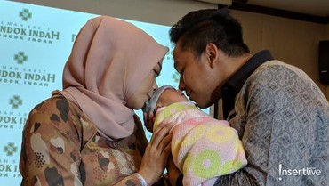 img-title Lahir Anak Pertama, Sheza Idris Tunda Ambil Job