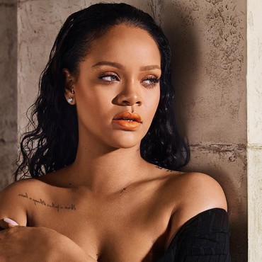 Sambut 2019, Rihanna Luncurkan 50 Jenis Concealer