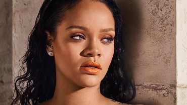 img-title Sambut 2019, Rihanna Luncurkan 50 Jenis Concealer
