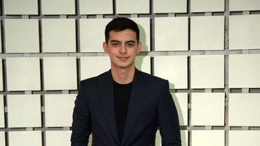img-title Main di Webseries 'Kelak 2', Ciccio Manassero Belajar Soal Rencana Hidup
