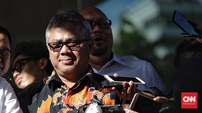 Ketua KPU Arief Budiman mengatakan pakta integritas akan ditandatangani akhir minggu ini bersamaan dengan finalisasi materi debat.