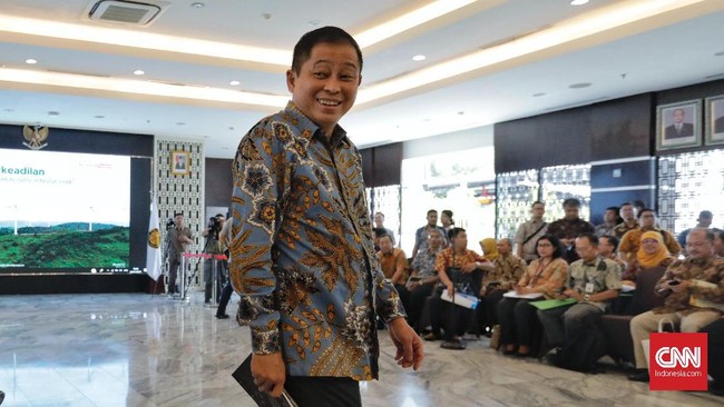 Kementerian ESDM mengajukan anggaran Rp9,67 triliun di RAPBN 2020. Angka itu naik 93,7 persen jika dibandingkan anggaran tahun ini, yaitu Rp4,99 triliun.