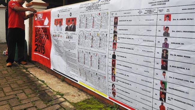 NU Jabar: Haram Pilih Eks Koruptor & Anggota Ormas Terlarang di Pemilu PWNU Jabar memutuskan haram hukumnya memilih mantan koruptor dan mantan anggota ormas terlarang beserta keturunannya dalam pemilu.