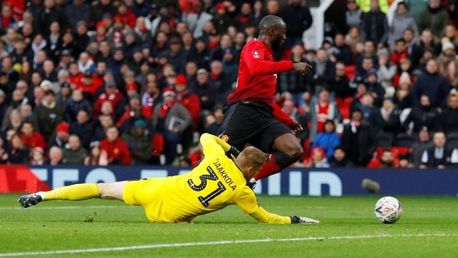 Striker Manchester United, Romelu Lukaku mengakui ketajamannya kembali karena nasihat dari Ole Gunnar Solskjaer.