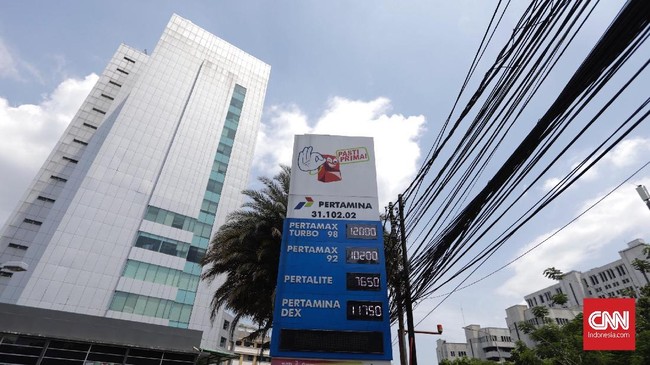 Polisi sudah memeriksa sejumlah saksi terkait kasus running text di SPBU Medan yang berisi hinaan pada Jokowi dan Megawati, dan diduga pelaku adalah orang luar.
