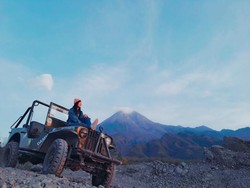 Cuaca Jogja Hari Ini: Potensi Hujan Lebat Disertai Petir di Puncak Merapi