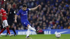 Puji Tottenham, Fabregas Bikin Marah Fan Arsenal
