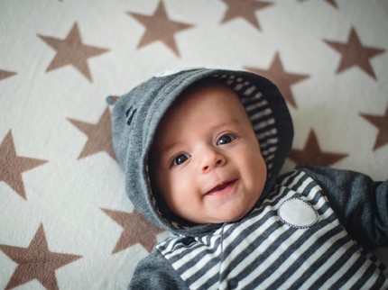 30 Nama Bayi Laki-laki Menawan dengan Arti Pemenang